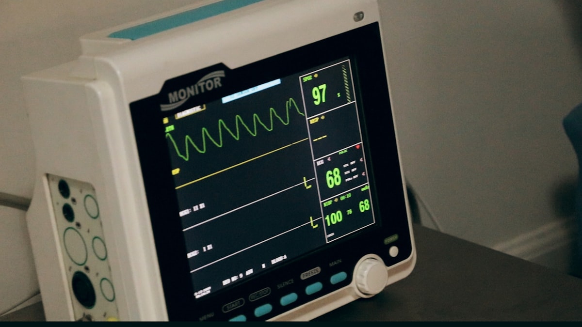 Portable vital-sign monitor on site